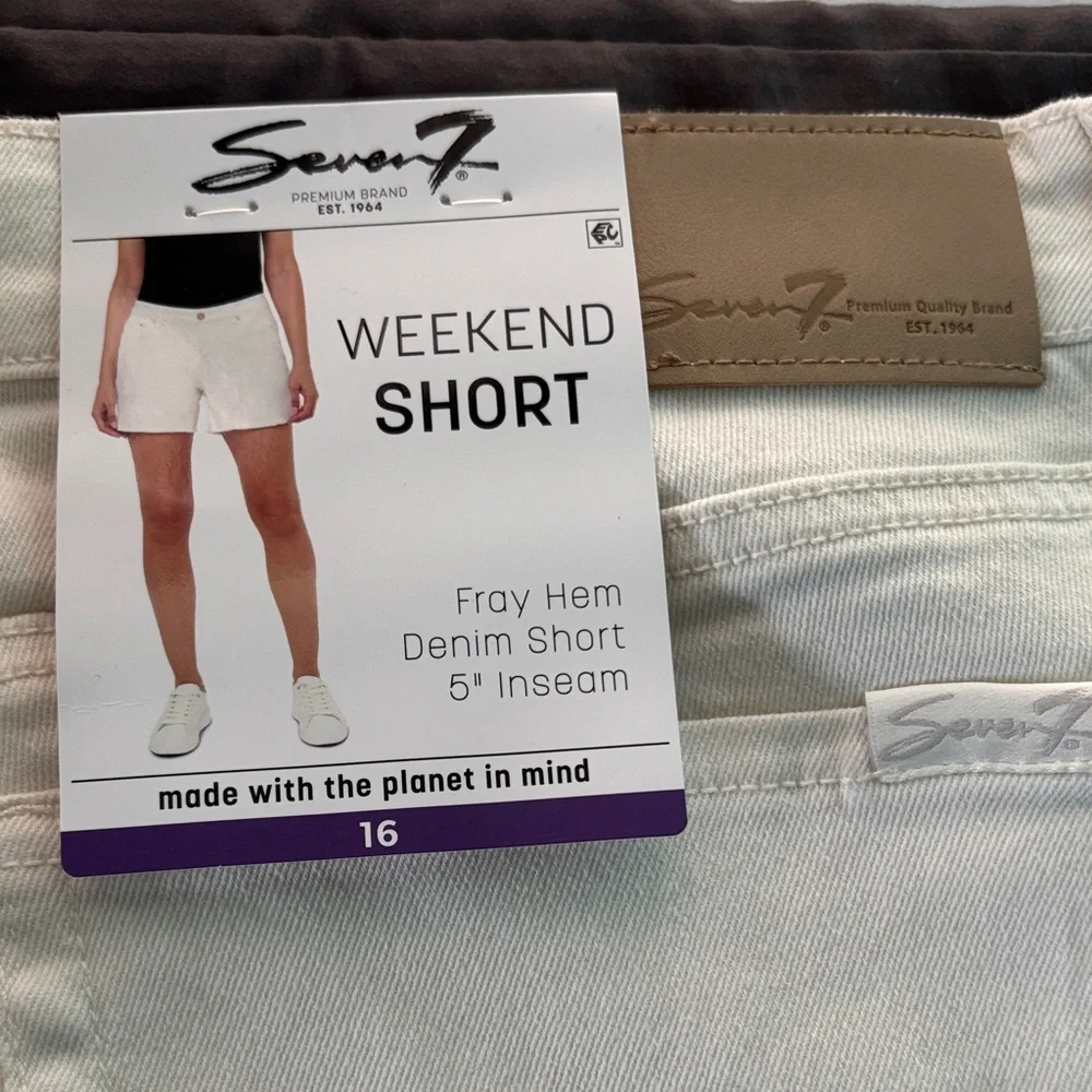 Seven7 Women's White Denim Cutoff Shorts